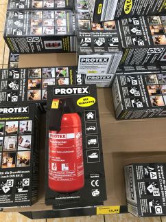 2kg Pulverfeuerlöscher von Protex bei Aldi